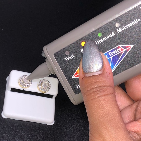 Real diamond custom made earrings Best gift Not CZ - Picture 4 of 7